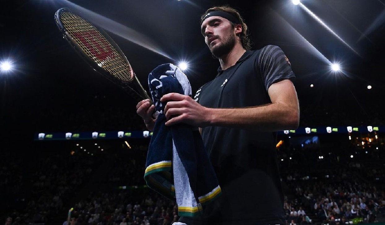 Stefanos Tsitsipas reached the quarterfinals of the ATP 250 European Open in Antwerp