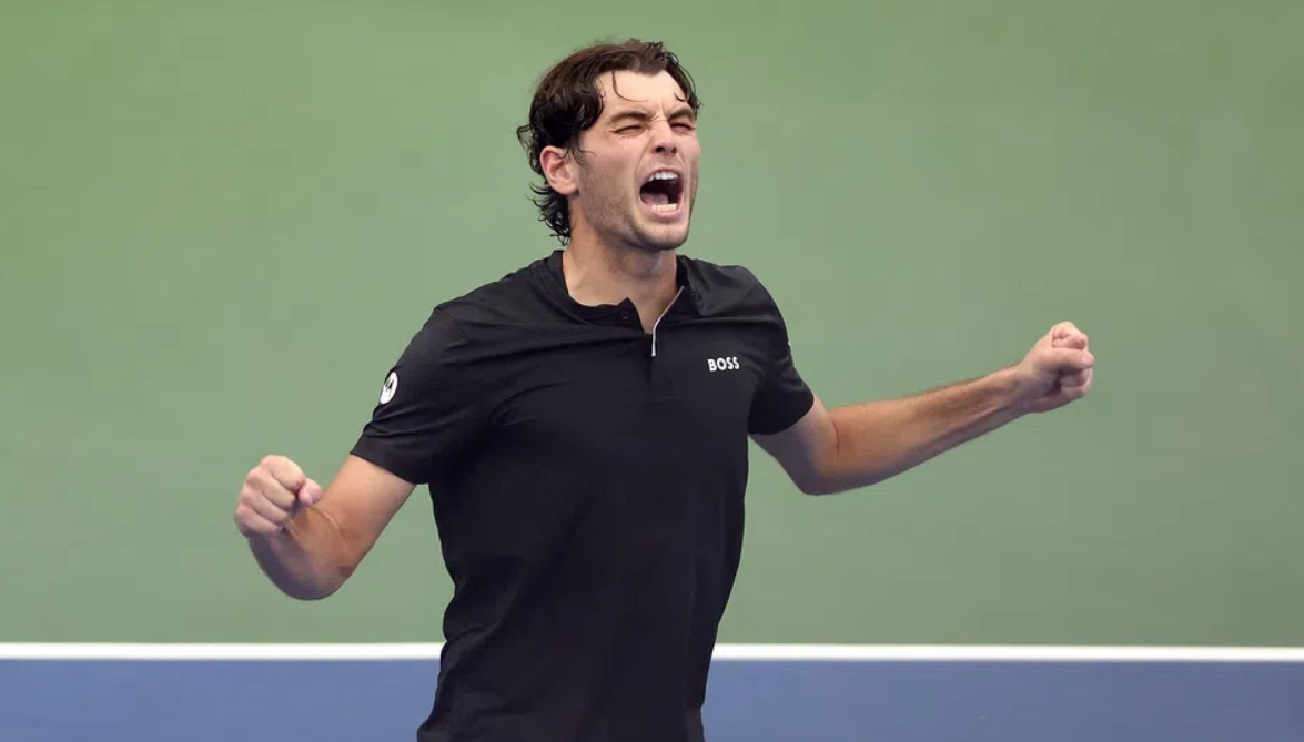 Taylor Fritz qualified for the semi-finals of the US Open after defeating Alexander Zverev