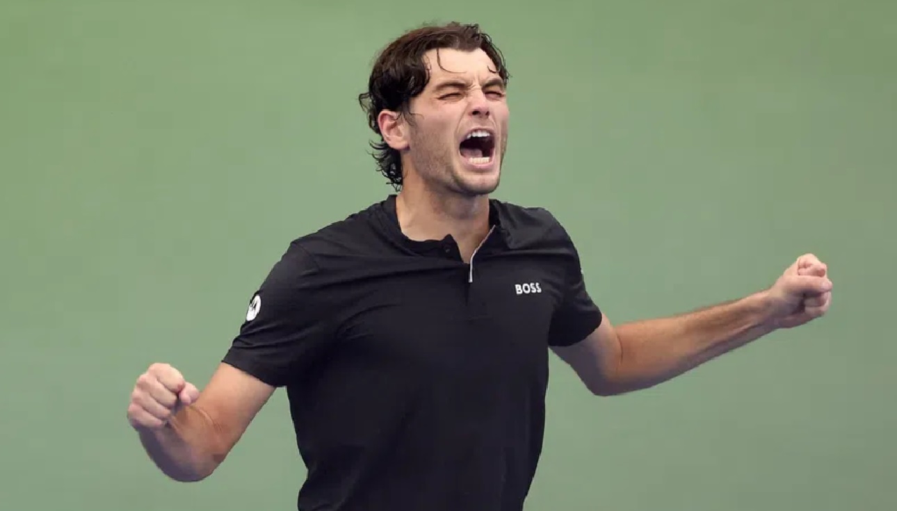 Taylor Fritz defeated Casper Ruud and advanced to the quarterfinals of the US Open